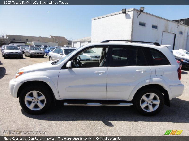 Super White / Taupe 2005 Toyota RAV4 4WD