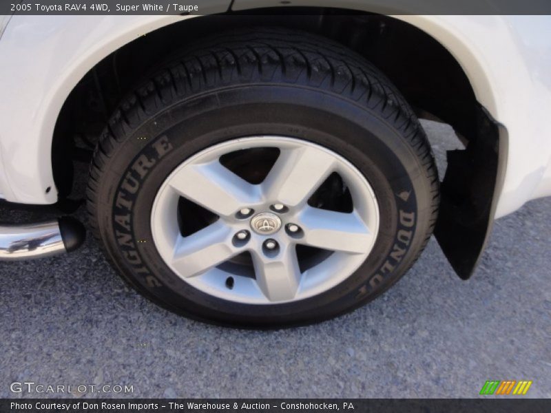 Super White / Taupe 2005 Toyota RAV4 4WD