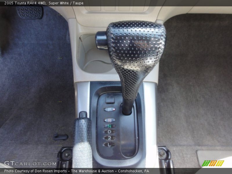 Super White / Taupe 2005 Toyota RAV4 4WD