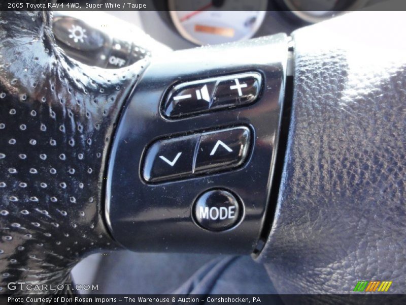 Super White / Taupe 2005 Toyota RAV4 4WD