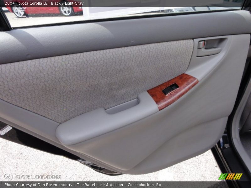 Black / Light Gray 2004 Toyota Corolla LE