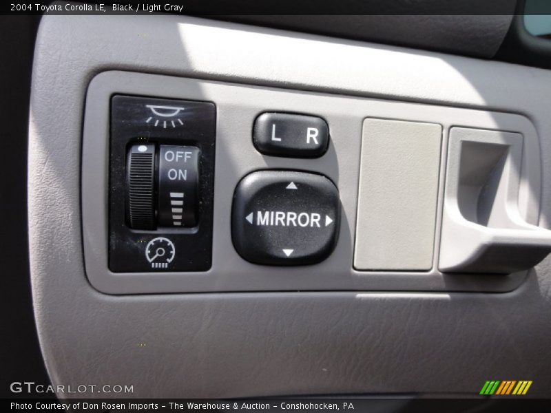 Black / Light Gray 2004 Toyota Corolla LE