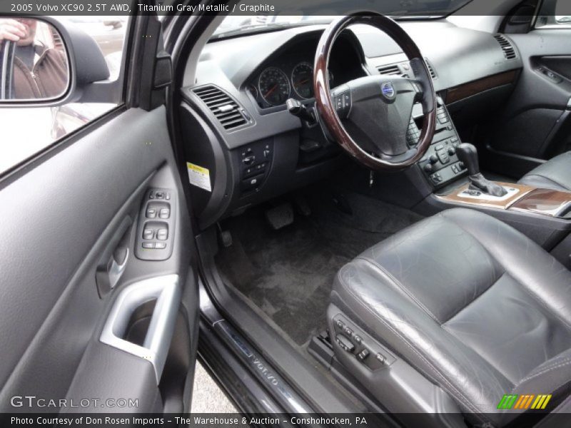 Titanium Gray Metallic / Graphite 2005 Volvo XC90 2.5T AWD