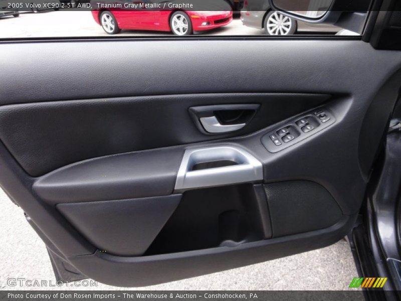 Titanium Gray Metallic / Graphite 2005 Volvo XC90 2.5T AWD