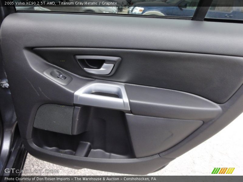 Titanium Gray Metallic / Graphite 2005 Volvo XC90 2.5T AWD