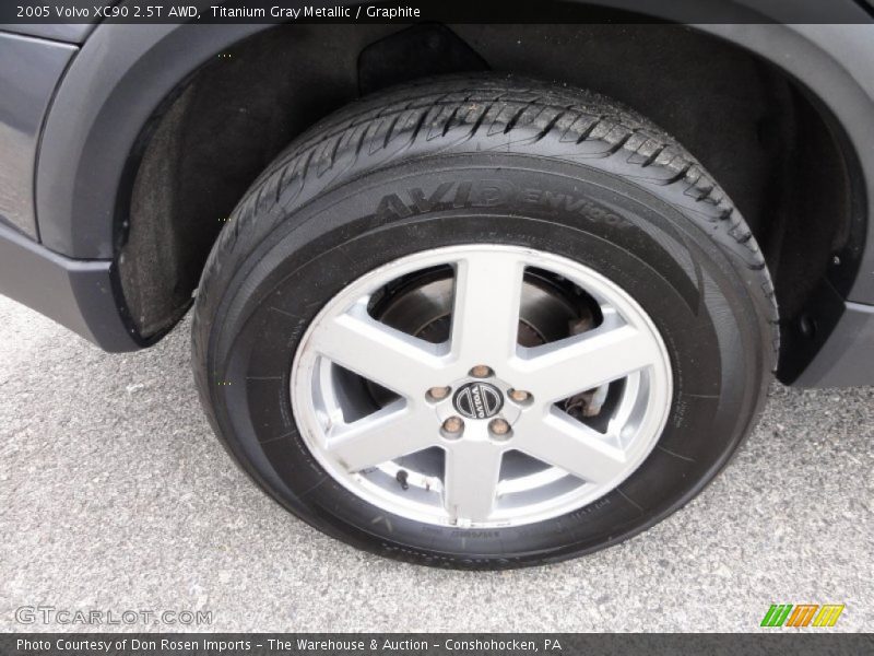 Titanium Gray Metallic / Graphite 2005 Volvo XC90 2.5T AWD