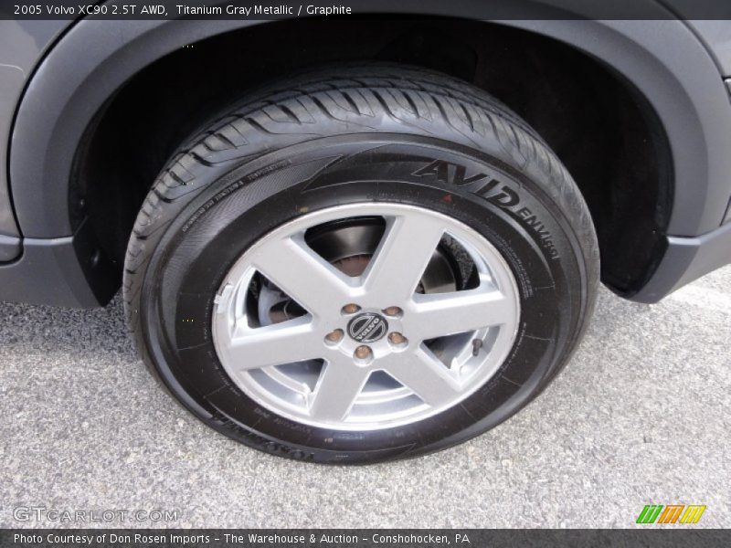 Titanium Gray Metallic / Graphite 2005 Volvo XC90 2.5T AWD