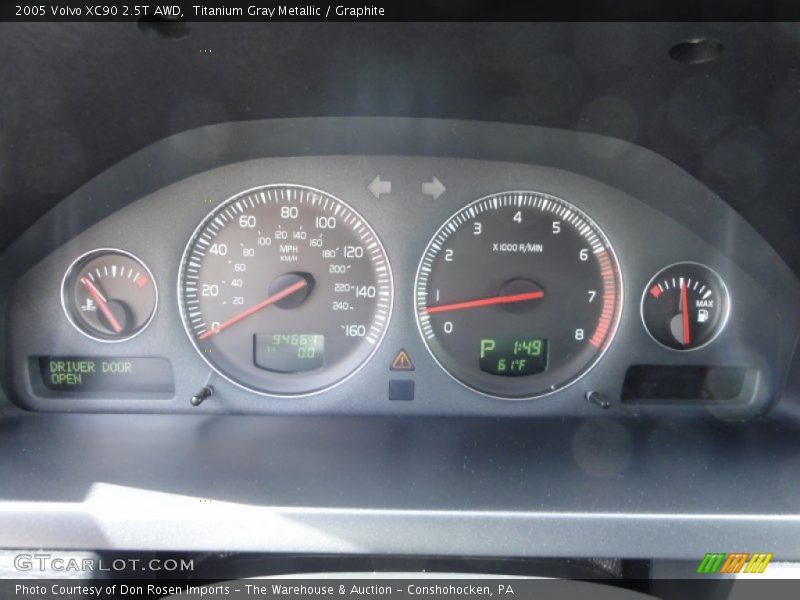 Titanium Gray Metallic / Graphite 2005 Volvo XC90 2.5T AWD