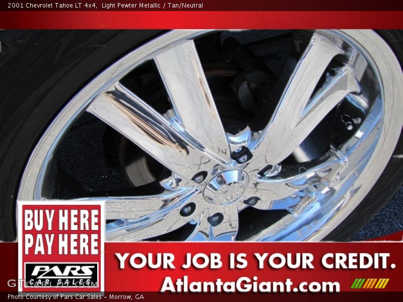 Light Pewter Metallic / Tan/Neutral 2001 Chevrolet Tahoe LT 4x4