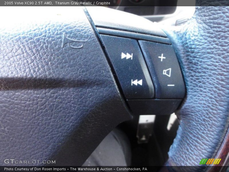 Titanium Gray Metallic / Graphite 2005 Volvo XC90 2.5T AWD