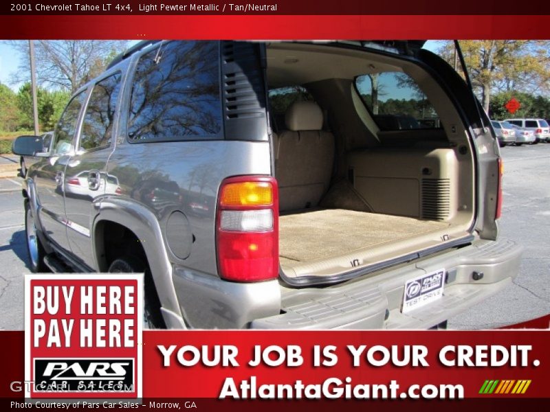 Light Pewter Metallic / Tan/Neutral 2001 Chevrolet Tahoe LT 4x4