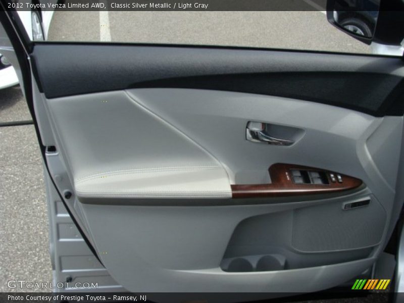 Classic Silver Metallic / Light Gray 2012 Toyota Venza Limited AWD