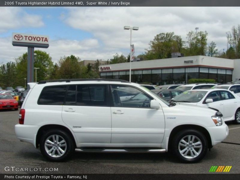 Super White / Ivory Beige 2006 Toyota Highlander Hybrid Limited 4WD
