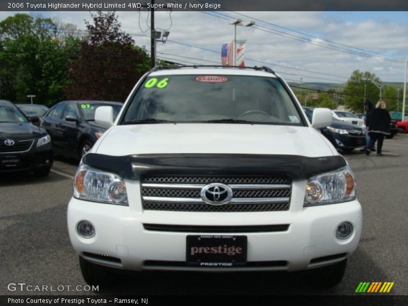 Super White / Ivory Beige 2006 Toyota Highlander Hybrid Limited 4WD