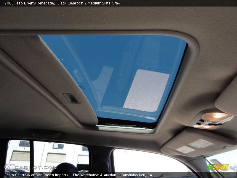 Black Clearcoat / Medium Slate Gray 2005 Jeep Liberty Renegade