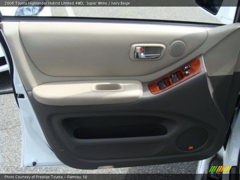 Super White / Ivory Beige 2006 Toyota Highlander Hybrid Limited 4WD