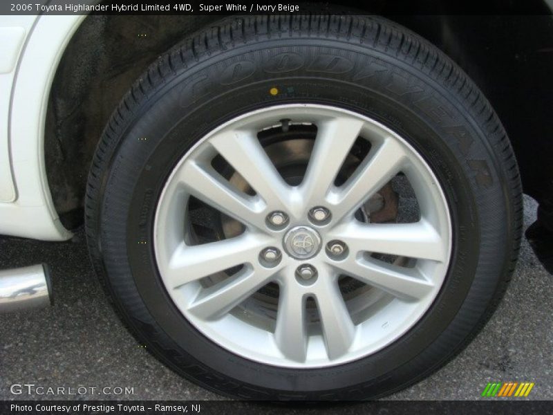Super White / Ivory Beige 2006 Toyota Highlander Hybrid Limited 4WD