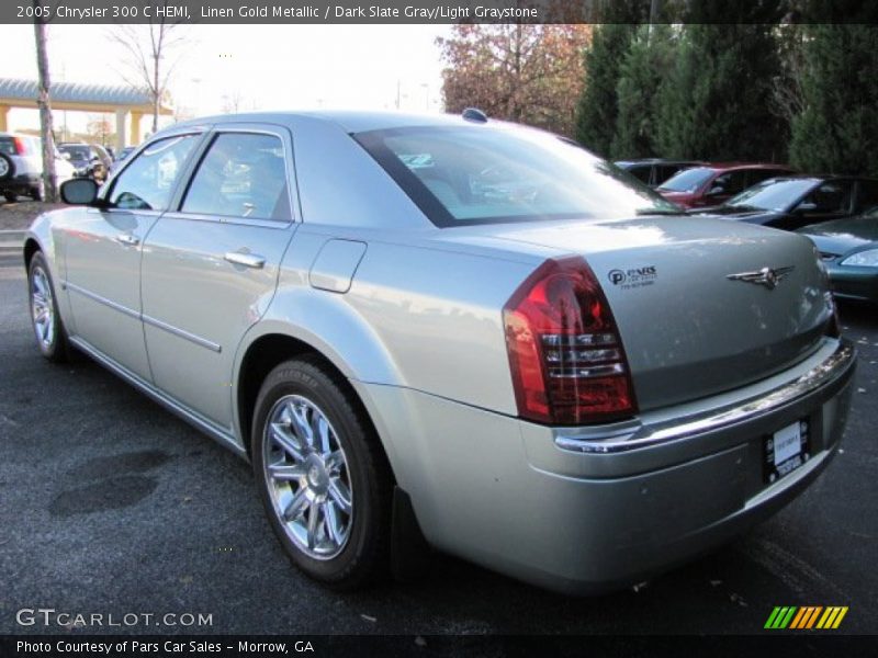 Linen Gold Metallic / Dark Slate Gray/Light Graystone 2005 Chrysler 300 C HEMI
