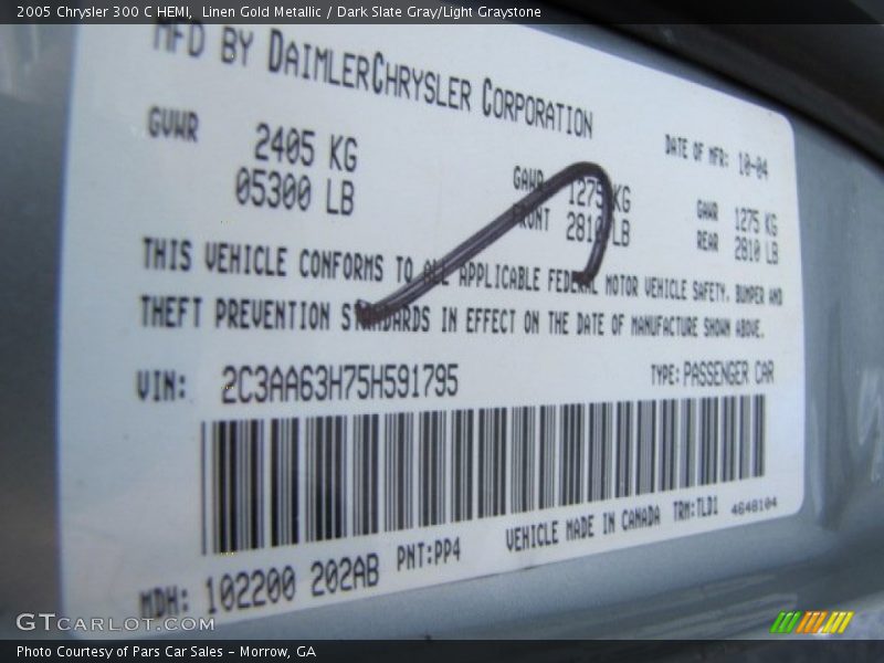 Linen Gold Metallic / Dark Slate Gray/Light Graystone 2005 Chrysler 300 C HEMI