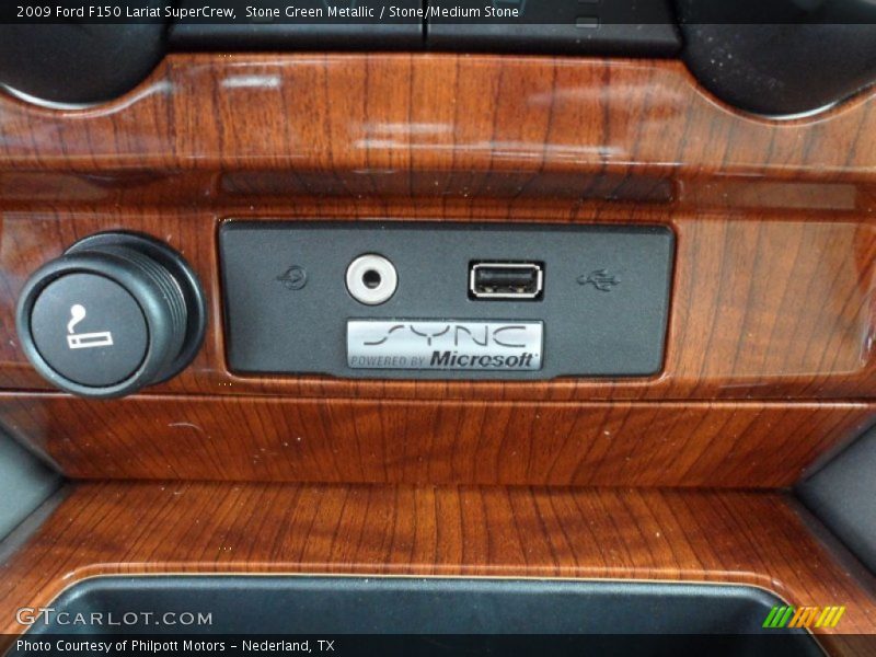 Stone Green Metallic / Stone/Medium Stone 2009 Ford F150 Lariat SuperCrew