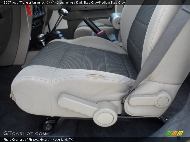 Stone White / Dark Slate Gray/Medium Slate Gray 2007 Jeep Wrangler Unlimited X 4x4