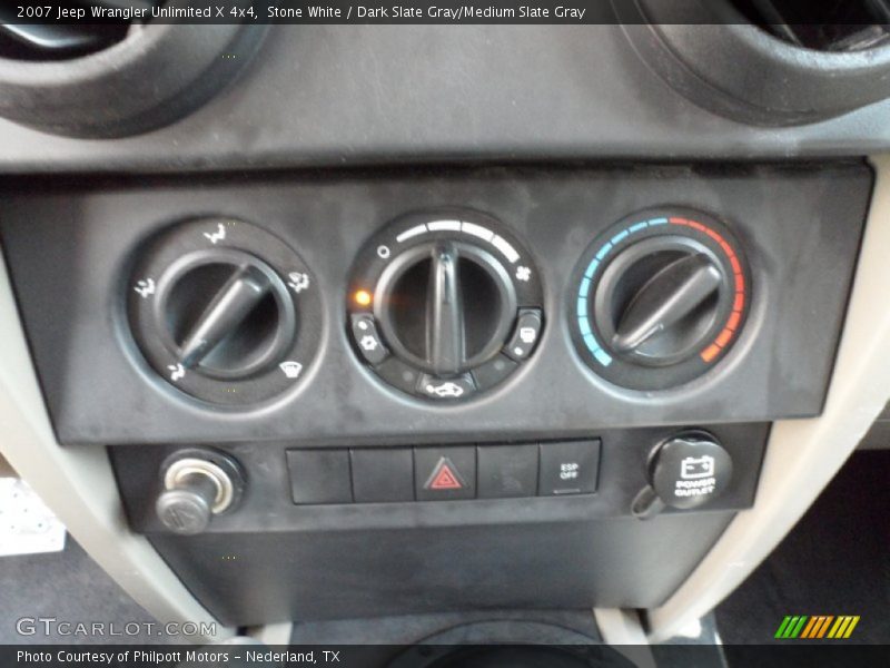 Stone White / Dark Slate Gray/Medium Slate Gray 2007 Jeep Wrangler Unlimited X 4x4