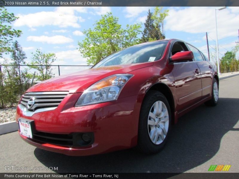 Red Brick Metallic / Charcoal 2009 Nissan Altima 2.5 S