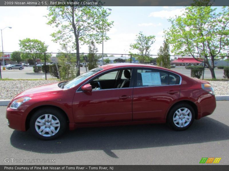 Red Brick Metallic / Charcoal 2009 Nissan Altima 2.5 S