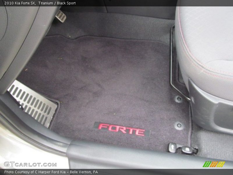 Titanium / Black Sport 2010 Kia Forte SX