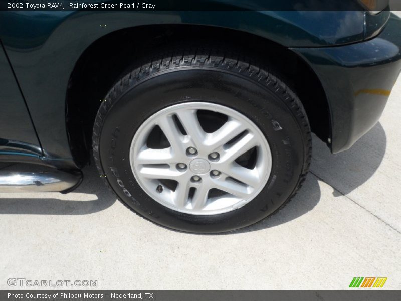 Rainforest Green Pearl / Gray 2002 Toyota RAV4