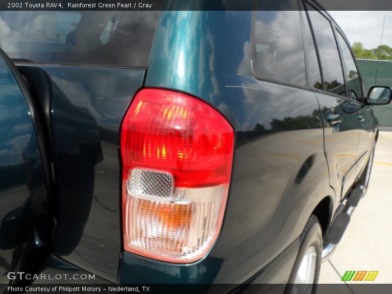 Rainforest Green Pearl / Gray 2002 Toyota RAV4