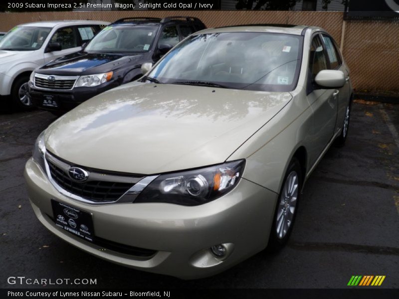 Sunlight Gold Opal / Ivory 2009 Subaru Impreza 2.5i Premium Wagon