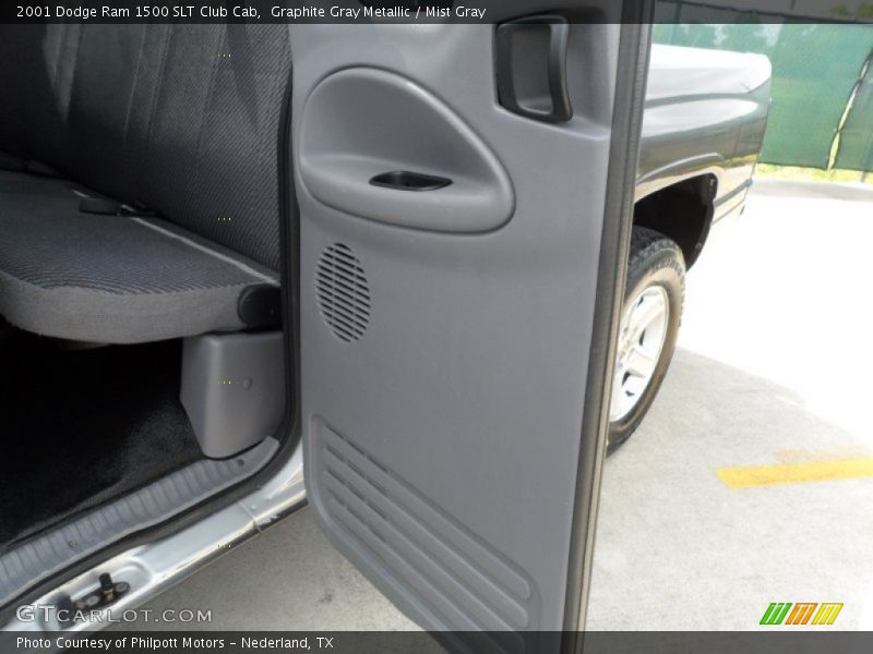 Graphite Gray Metallic / Mist Gray 2001 Dodge Ram 1500 SLT Club Cab