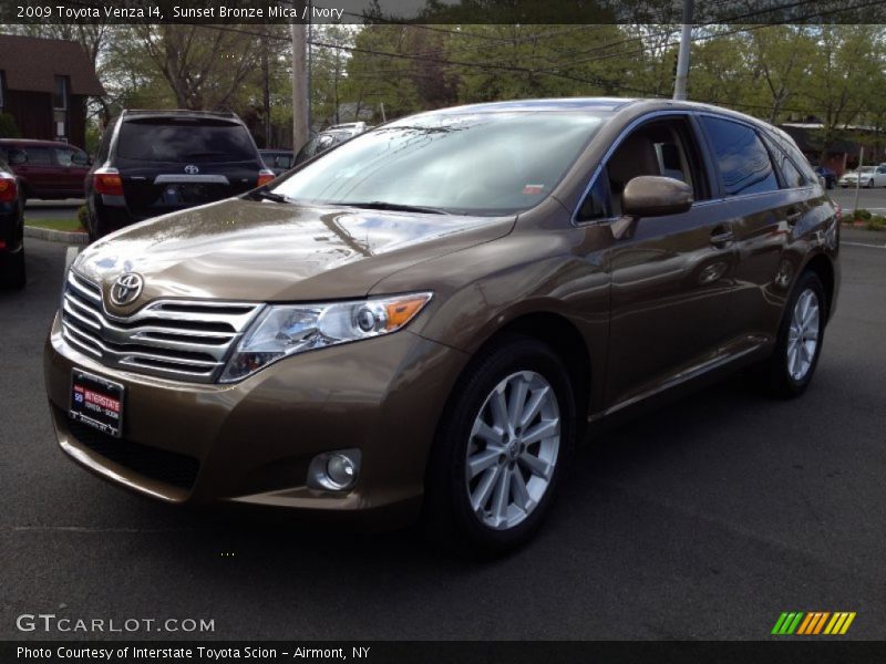 Sunset Bronze Mica / Ivory 2009 Toyota Venza I4