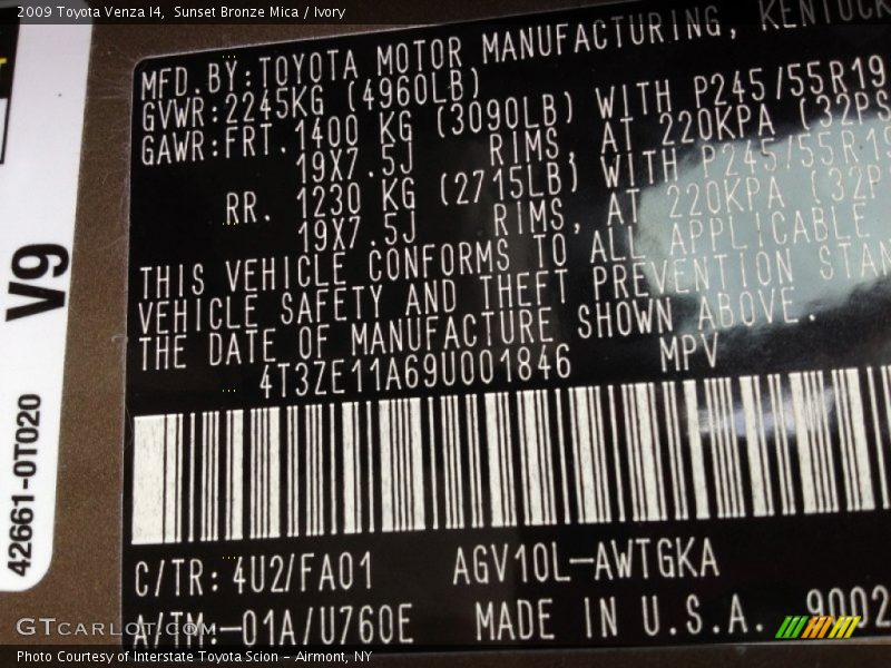 Sunset Bronze Mica / Ivory 2009 Toyota Venza I4