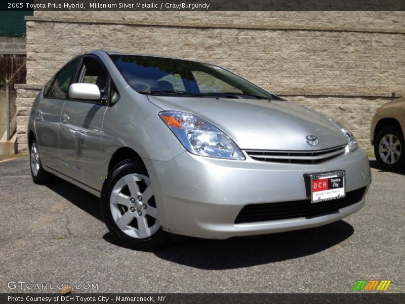 Millenium Silver Metallic / Gray/Burgundy 2005 Toyota Prius Hybrid