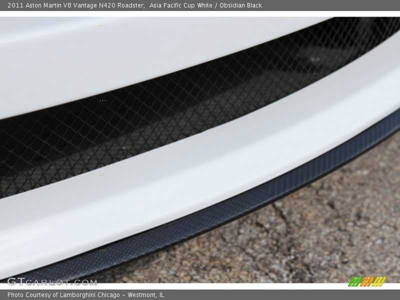 Asia Pacific Cup White / Obsidian Black 2011 Aston Martin V8 Vantage N420 Roadster
