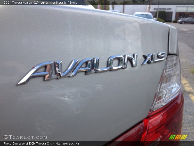  2004 Avalon XLS Logo