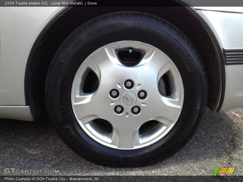 Lunar Mist Metallic / Stone 2004 Toyota Avalon XLS