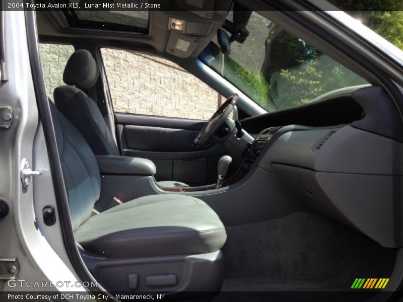 Lunar Mist Metallic / Stone 2004 Toyota Avalon XLS