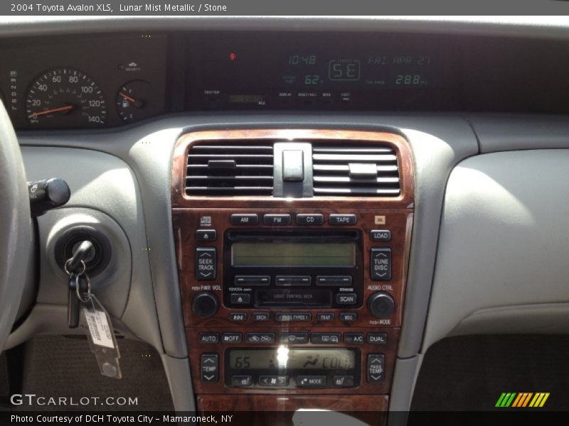 Lunar Mist Metallic / Stone 2004 Toyota Avalon XLS