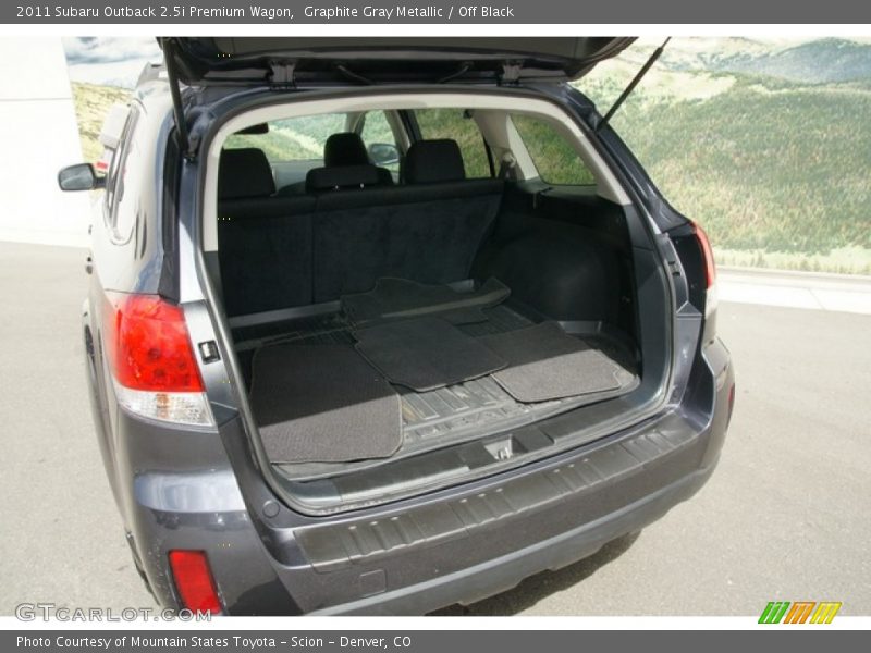 Graphite Gray Metallic / Off Black 2011 Subaru Outback 2.5i Premium Wagon