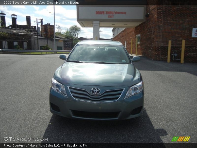 Aloe Green Metallic / Bisque 2011 Toyota Camry LE