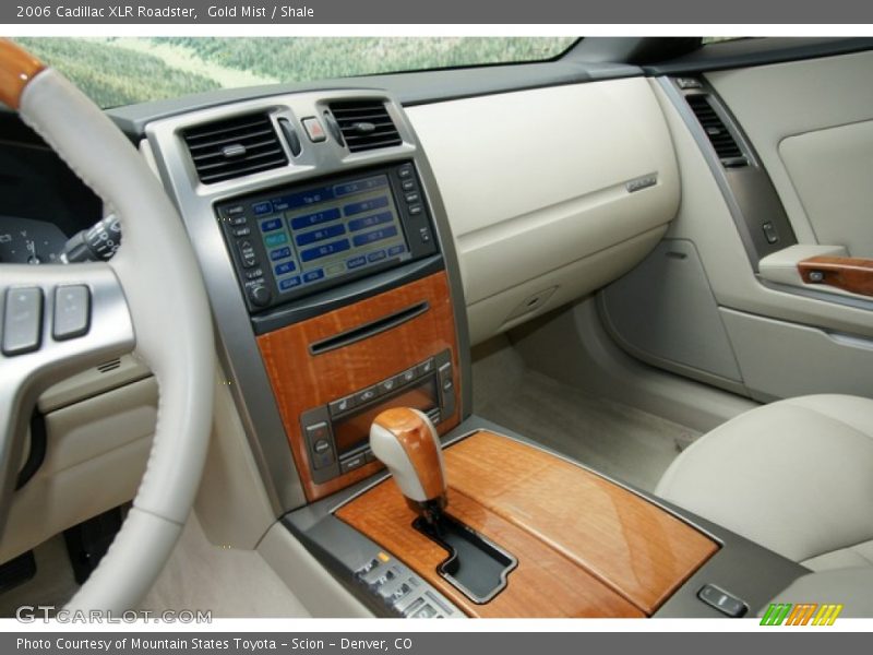 Gold Mist / Shale 2006 Cadillac XLR Roadster