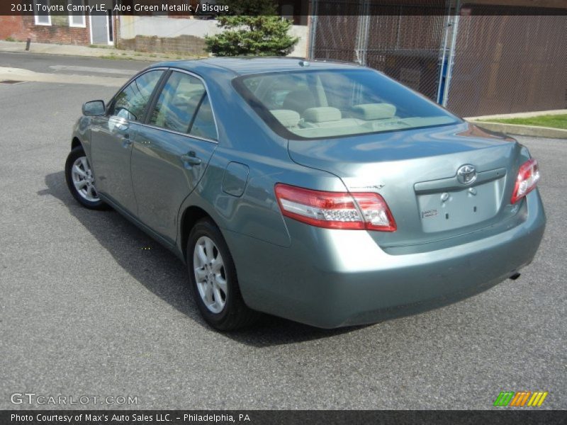 Aloe Green Metallic / Bisque 2011 Toyota Camry LE