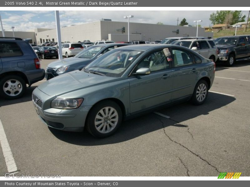 Mistral Green Metallic / Dark Beige/Quartz Leather 2005 Volvo S40 2.4i