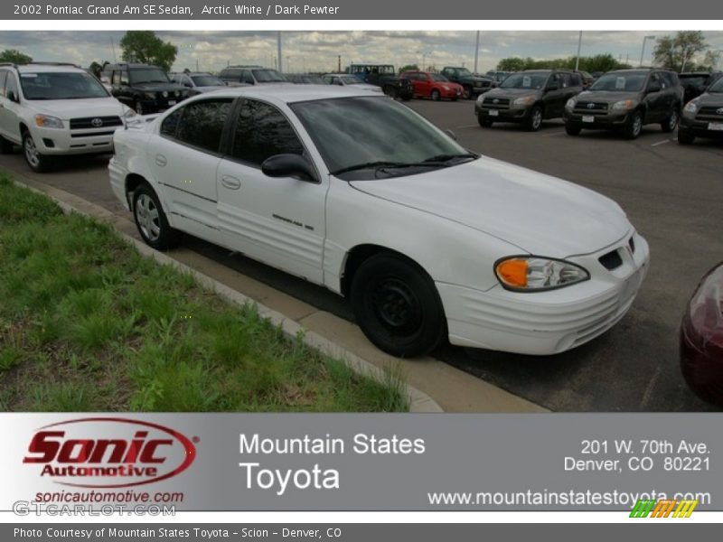 Arctic White / Dark Pewter 2002 Pontiac Grand Am SE Sedan