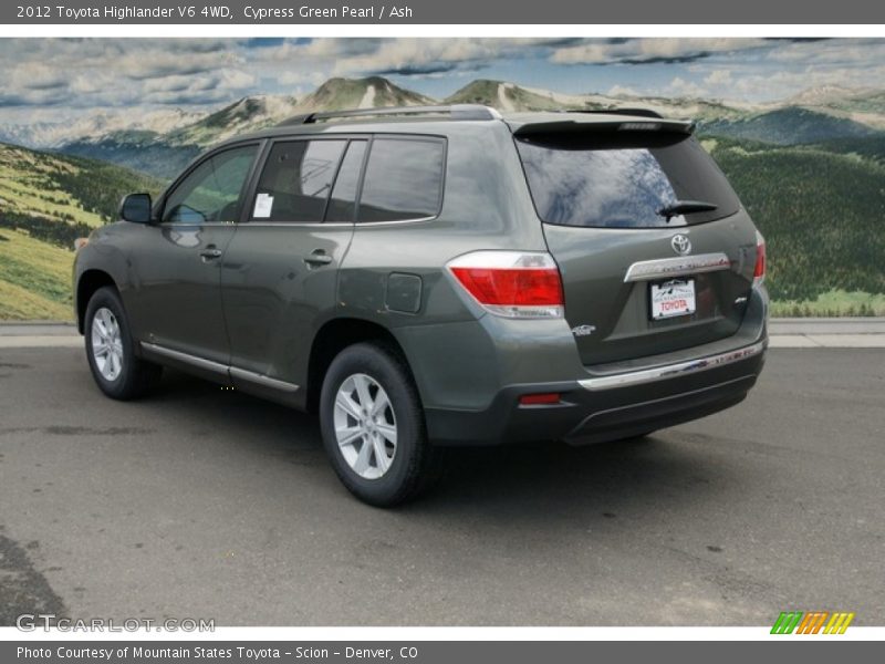 Cypress Green Pearl / Ash 2012 Toyota Highlander V6 4WD