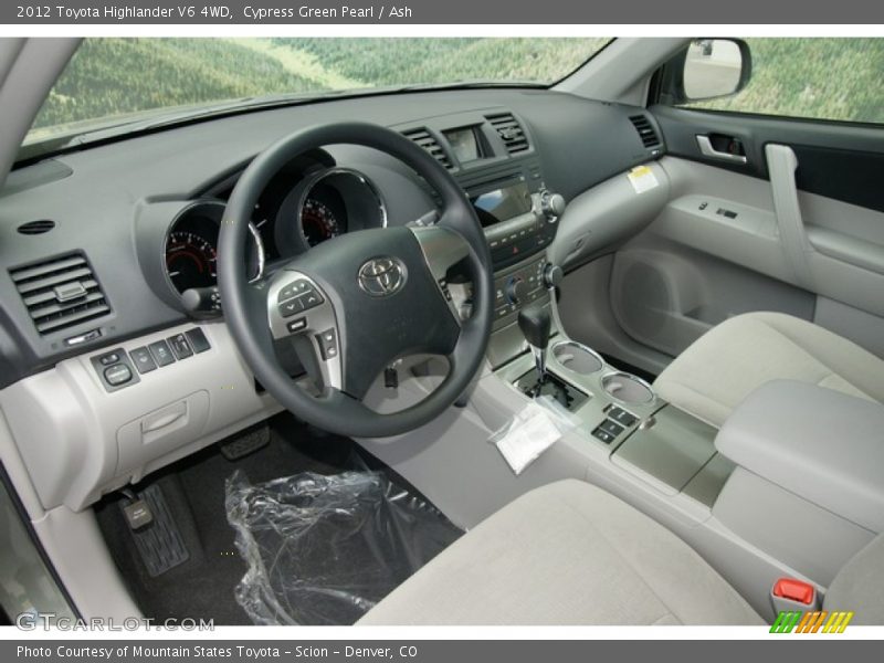 Cypress Green Pearl / Ash 2012 Toyota Highlander V6 4WD