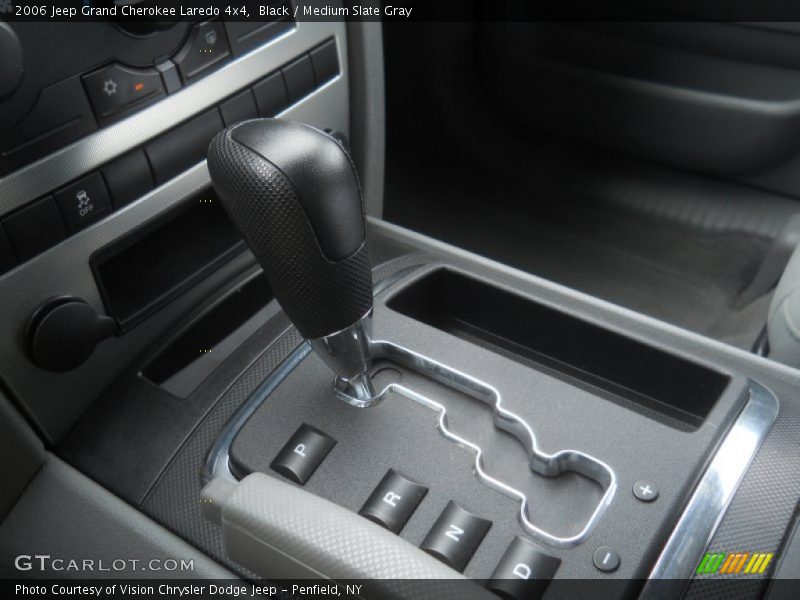 Black / Medium Slate Gray 2006 Jeep Grand Cherokee Laredo 4x4
